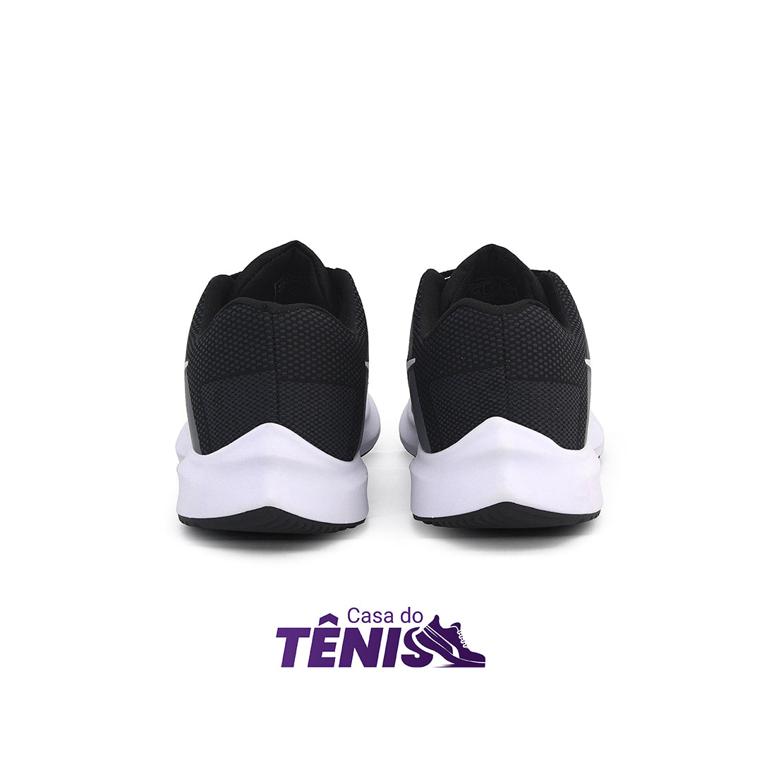 Tênis Nike Dinamic Fit Preto/Branco